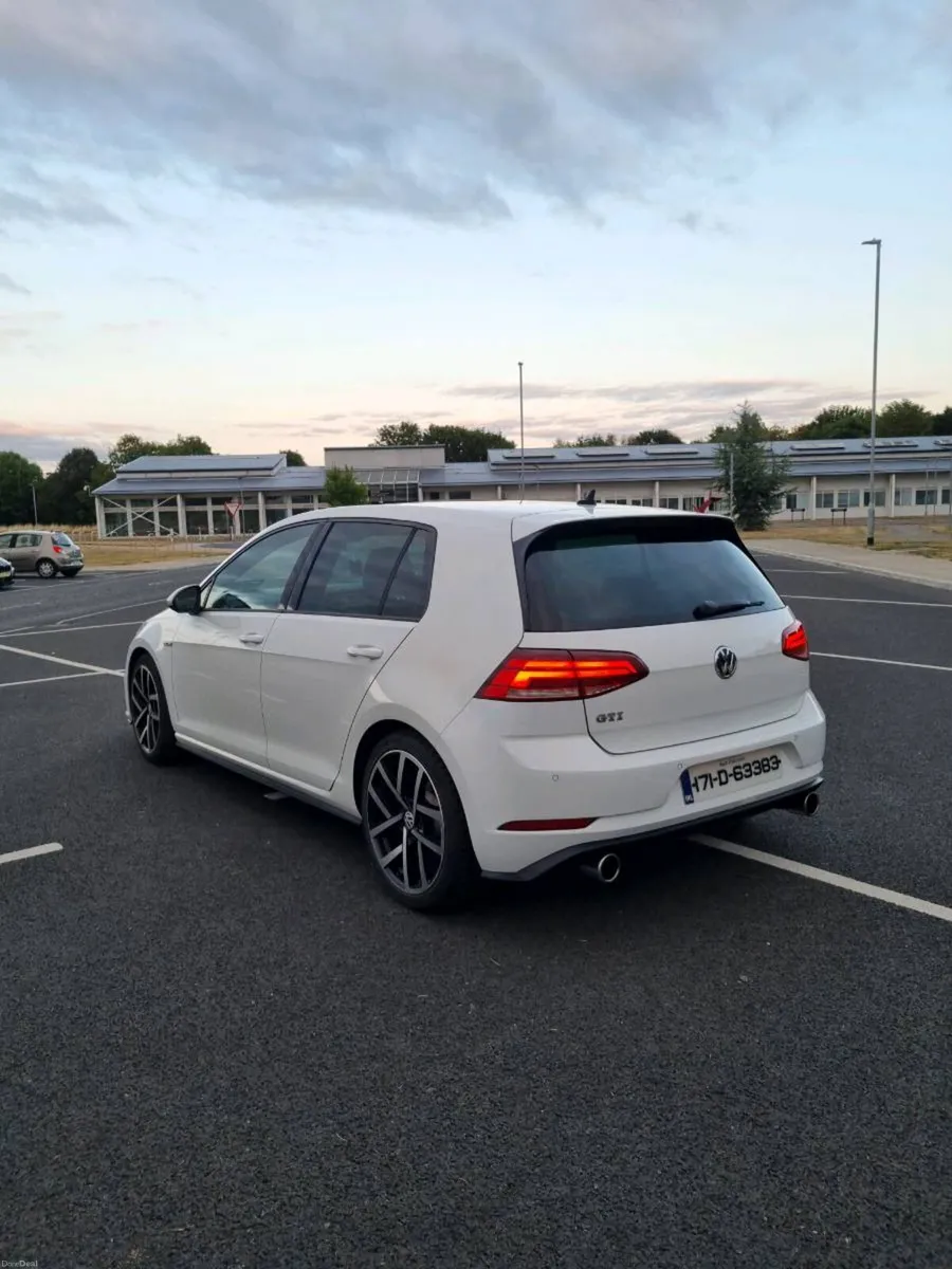VW Golf GTI - Image 3