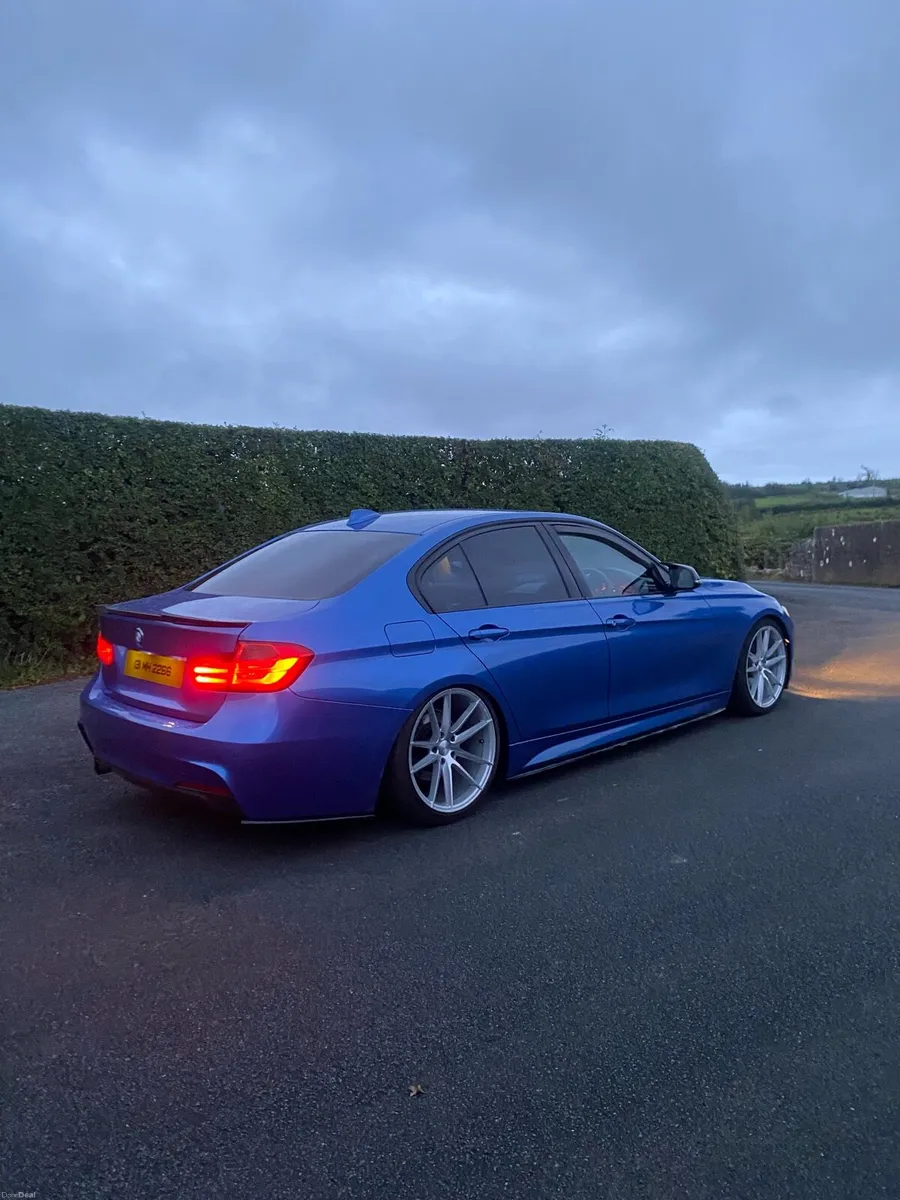 Bmw f30 320d - Image 2