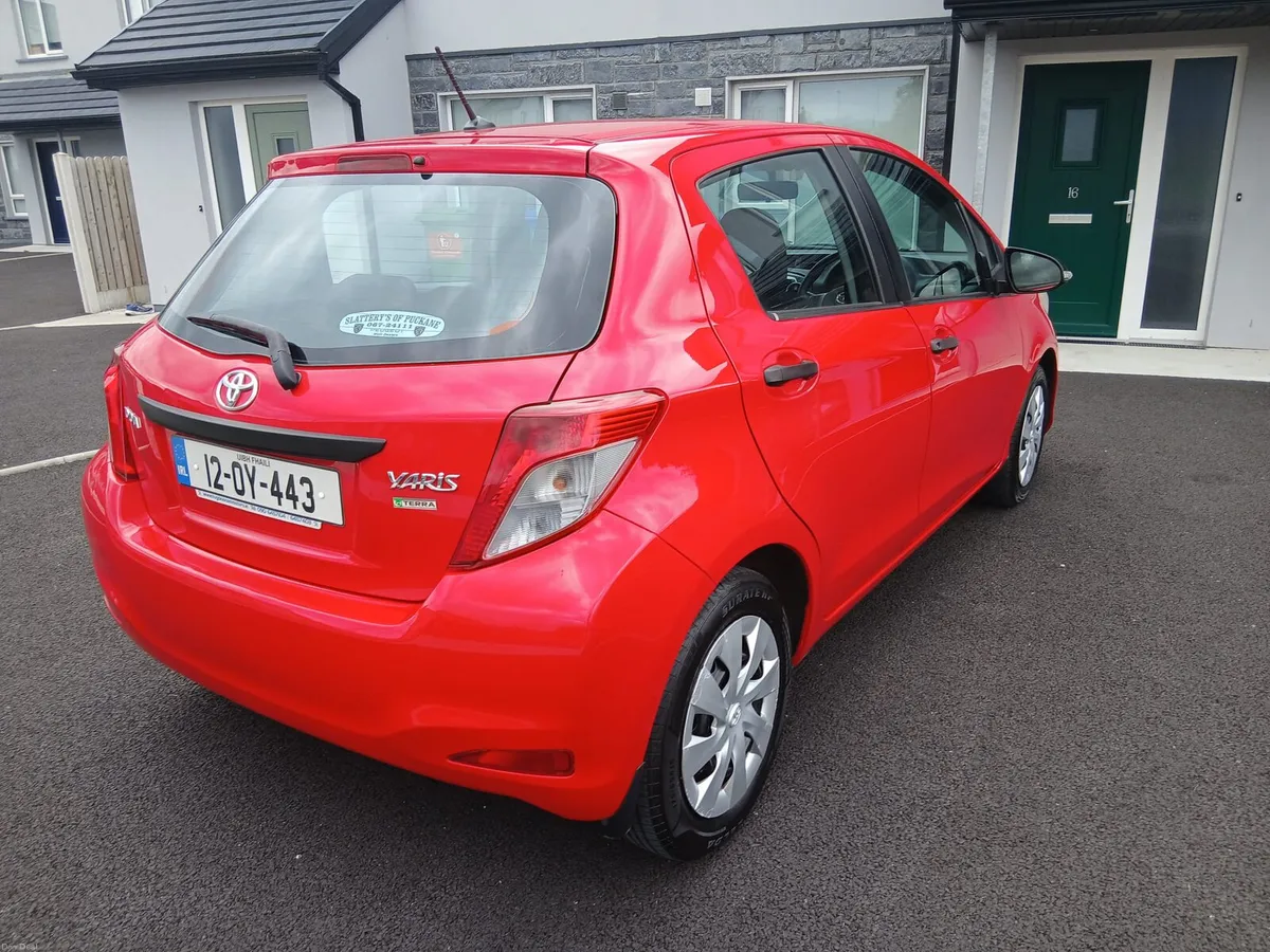 2012 Toyota Yaris Nct'd - Image 5