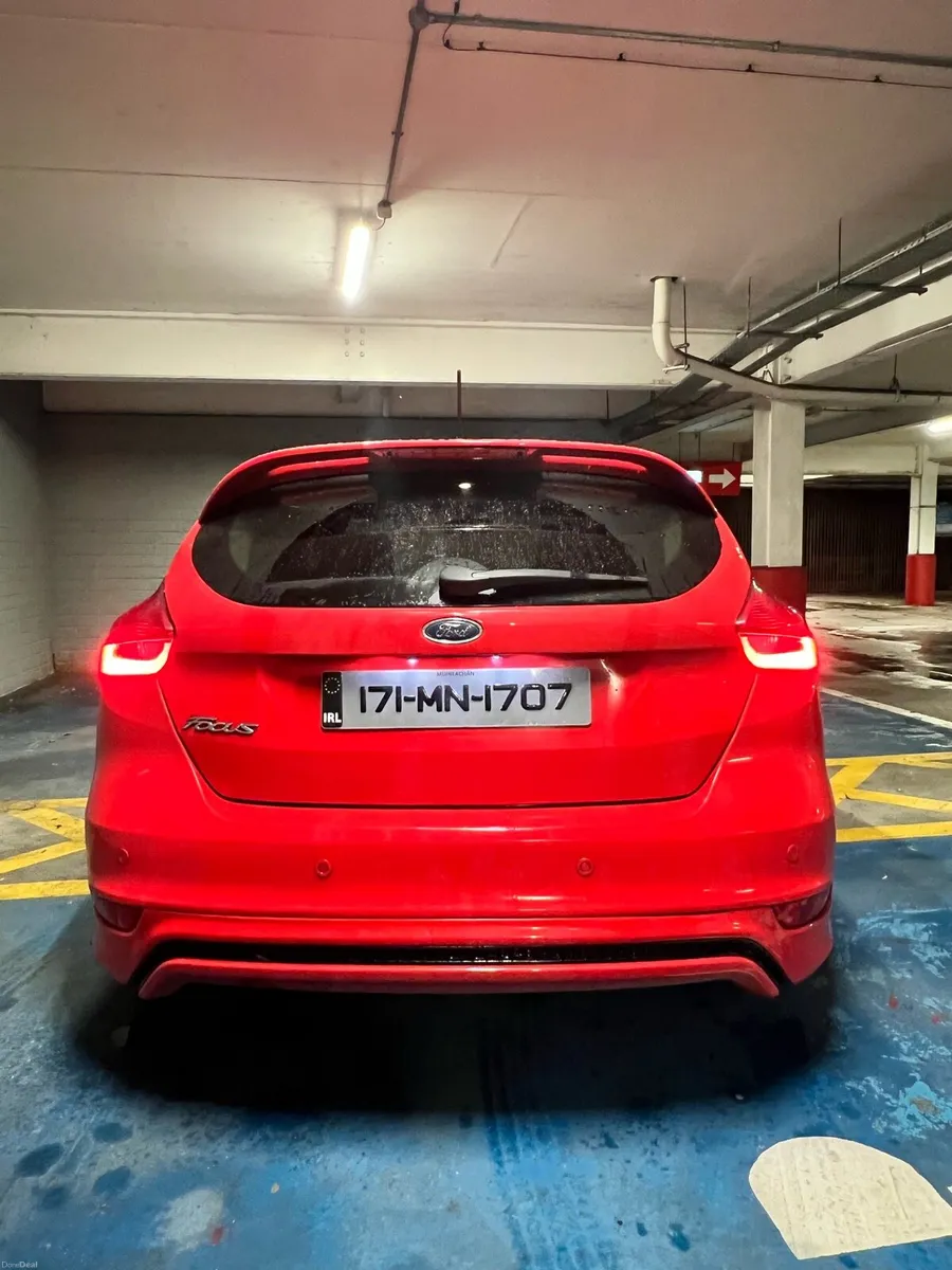 2017 Ford Focus - Image 5