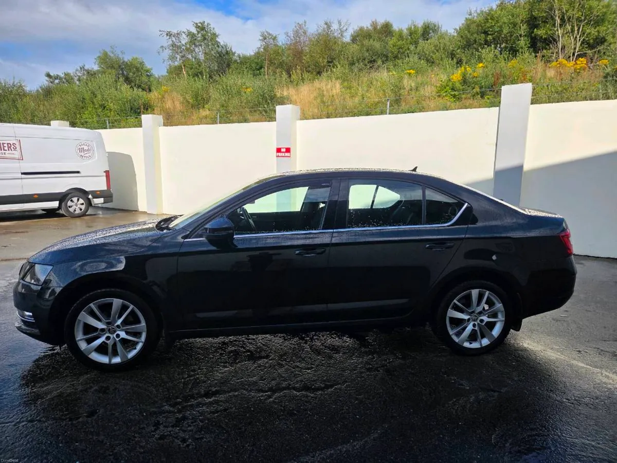 2019 Skoda Octavia Style 115bhp - Image 4