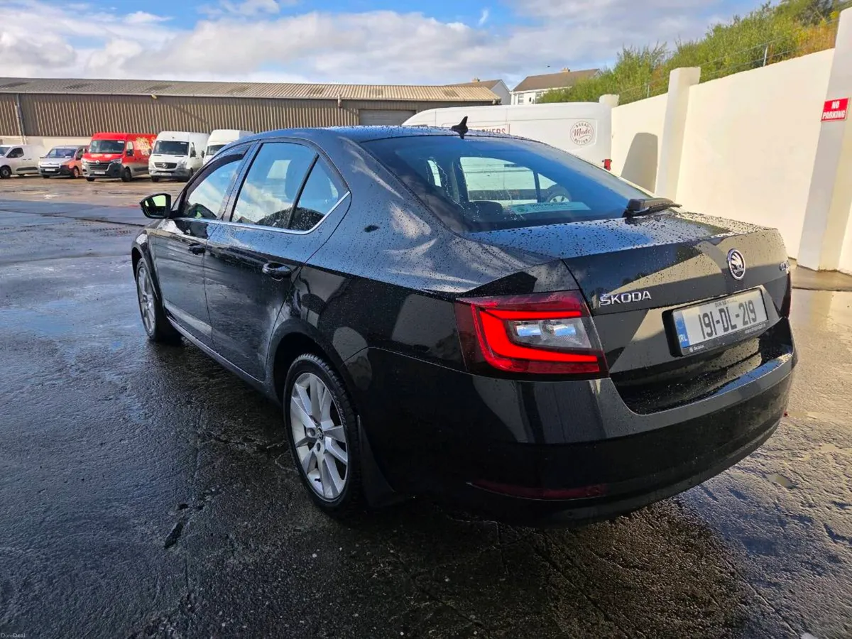2019 Skoda Octavia Style 115bhp - Image 5