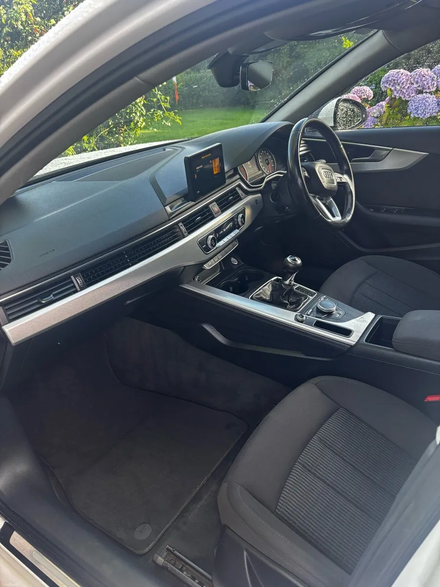 Audi A4 kitted - Image 6