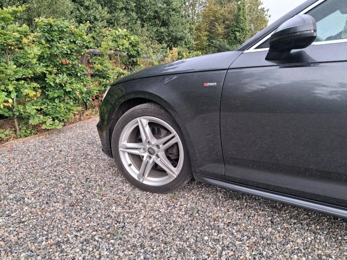 2017 Audi A4 S-line - Image 6