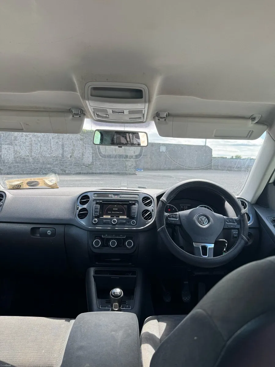 142 VW TIGUAN - Image 6