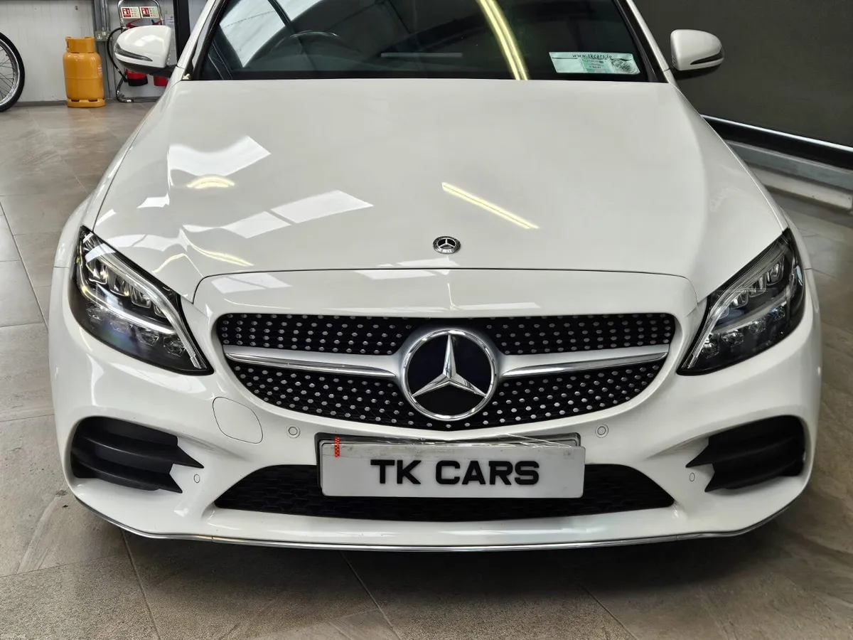19 MERCEDES-BENZ C-CLASS C220 D AMG LINE - Image 4