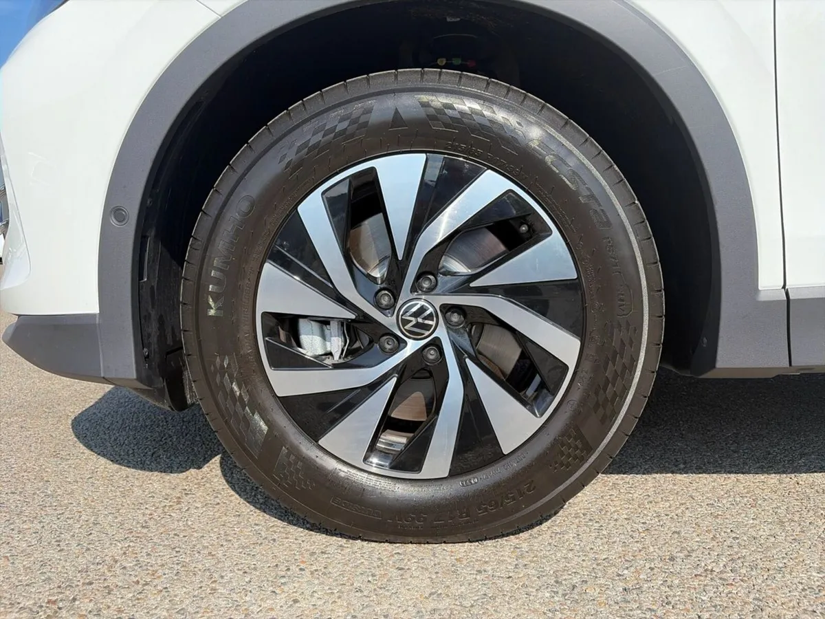 Volkswagen Tiguan EDITION 75 2.0TDI DSG 150HP - Image 5