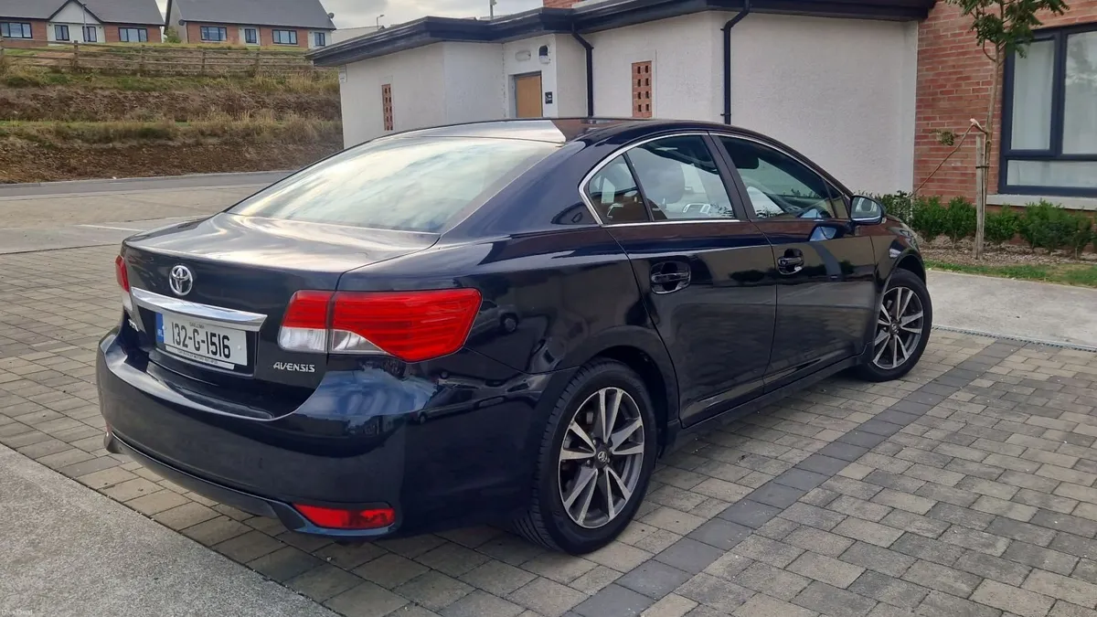 2013 Toyota Avensis 2.0  Diesel Icon model € 4150 - Image 4