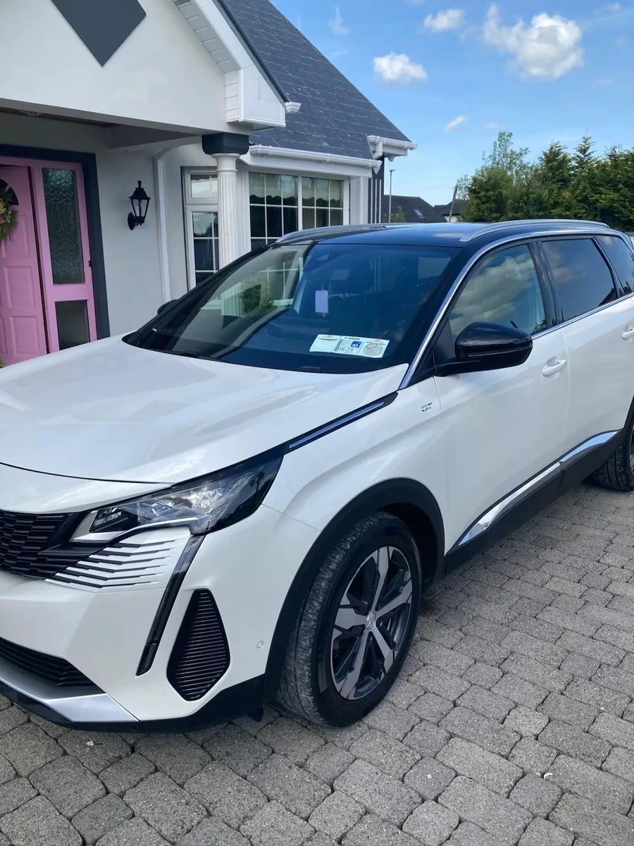 Peugeot 5008 diesel - Image 2