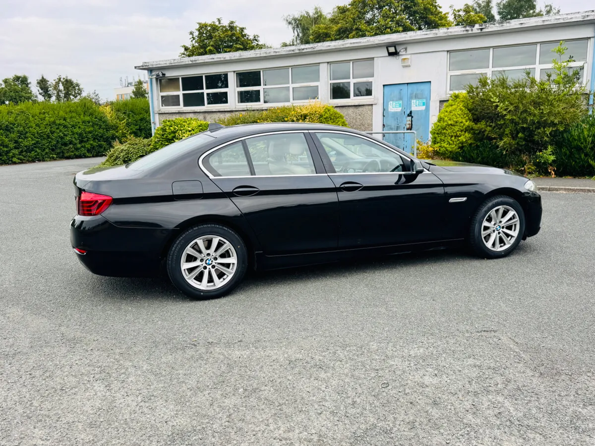 BMW 520d 2L DIESEL 1 OWNER FROM NEW FULL S/HISTORY - Image 2