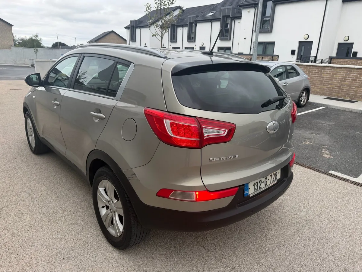 2013 KIA SPORTAGE NCT 2-27 1.7 CRDI LOW KMS !! - Image 4