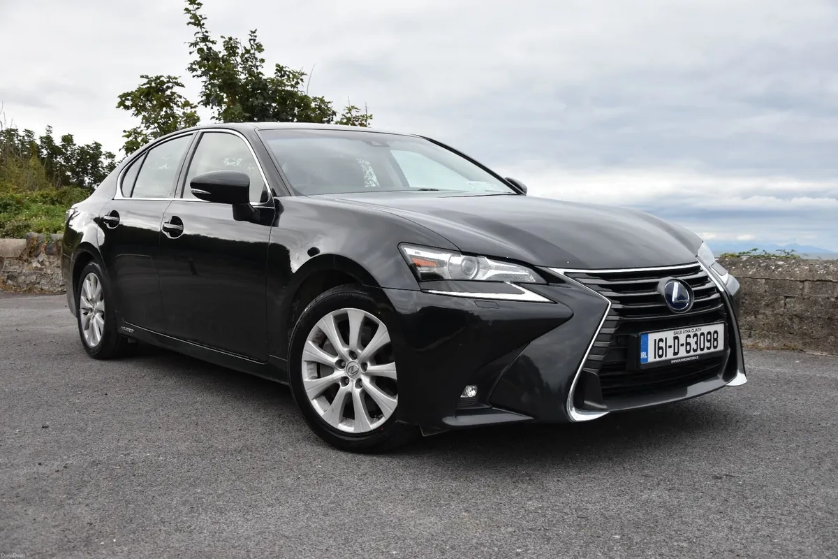 2016 Lexus GS 300h 2.5 Hybrid – New Tyres - Image 2