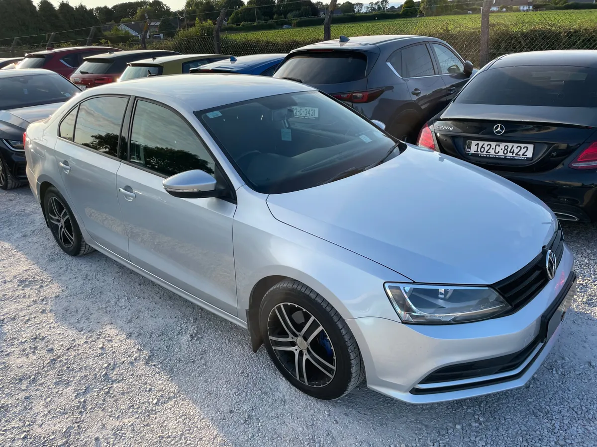 Volkswagen Jetta 2.0 TDI - Image 3