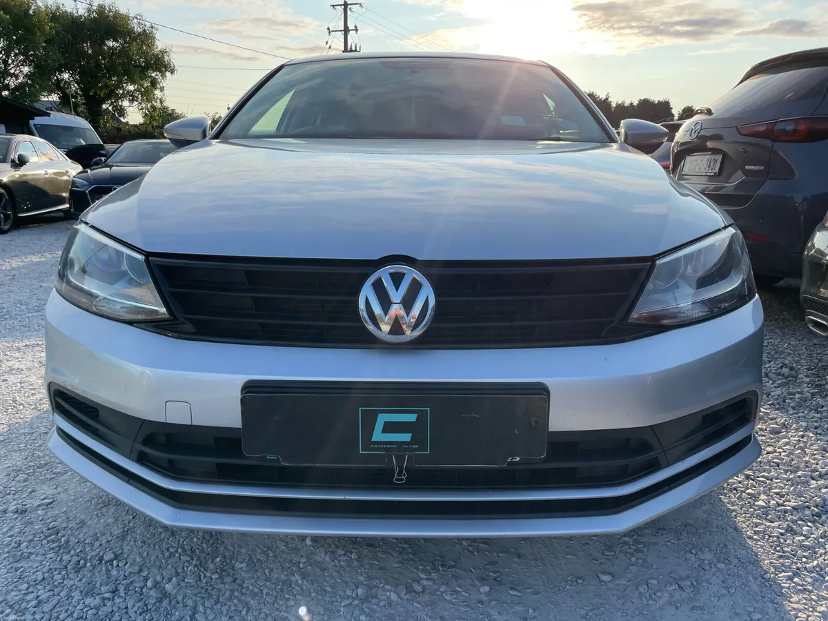 Volkswagen Jetta 2.0 TDI - Image 4