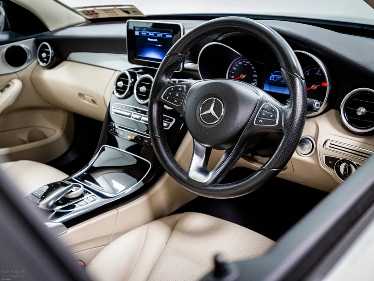 Mercedes-Benz C-Class C200d Avantgarde Auto 135HP - Image 2
