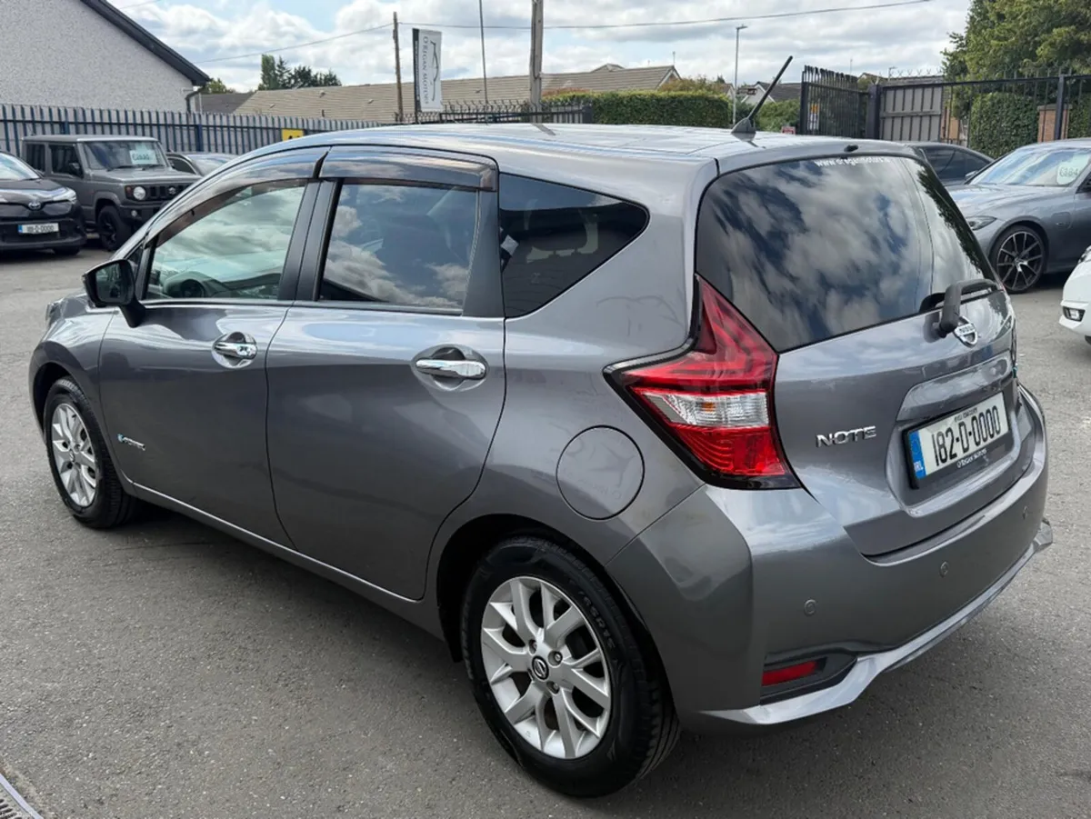 Nissan Note 1.2 PETROL HYBRID E-POWER V-SELECTION - Image 6