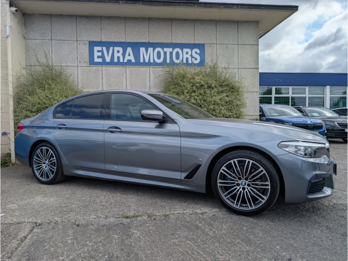 BMW 5-Series G30 530E M-SPORT AUTOMATIC 2.0 PETROL - Image 3
