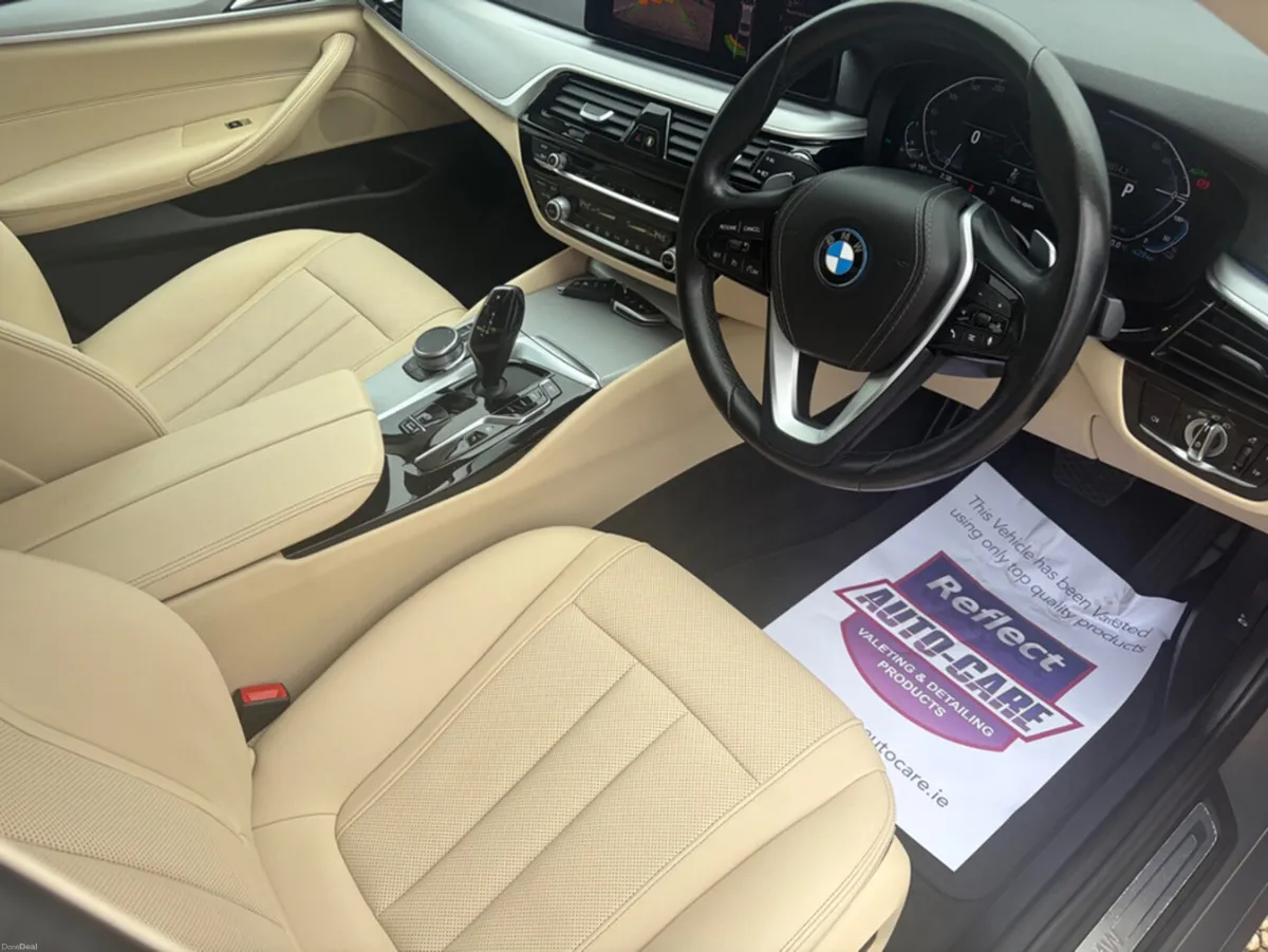BMW 5-Series SE 4DR AUTO - Image 2
