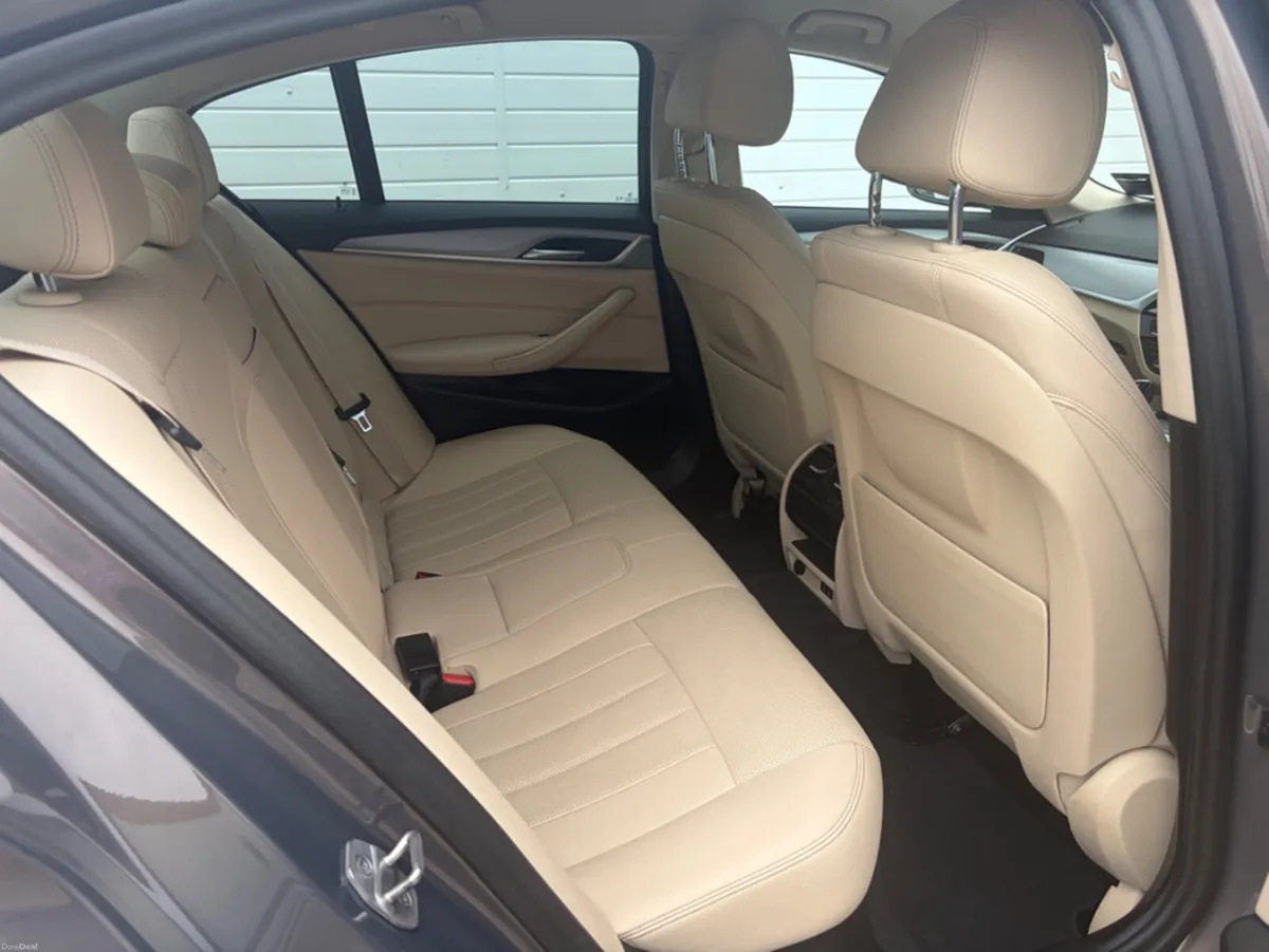 BMW 5-Series SE 4DR AUTO - Image 5