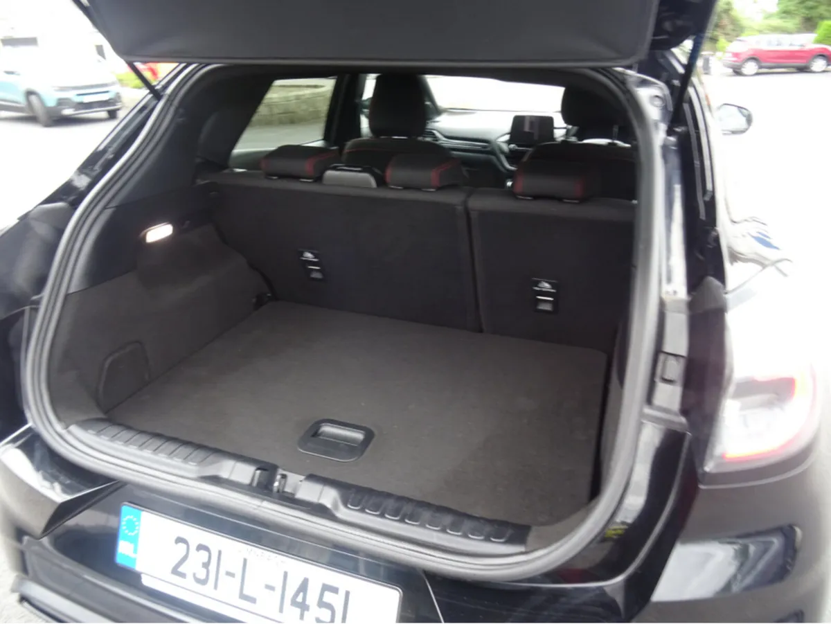 Ford Puma ST-LINE 1.0T 125 MHEV M6 4DR - Image 6
