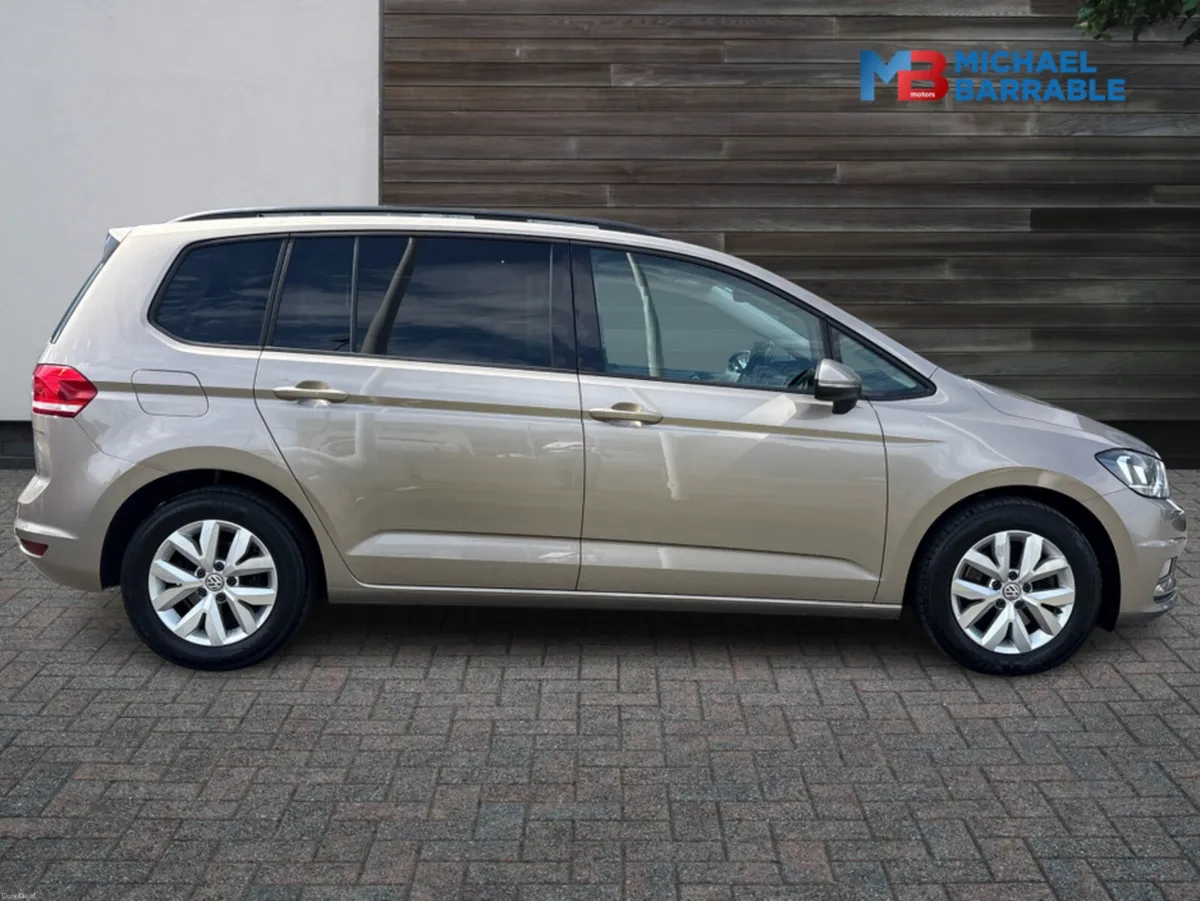 Volkswagen Touran *SUNROOF* COMFORT LINE BLUEMOTIO - Image 4