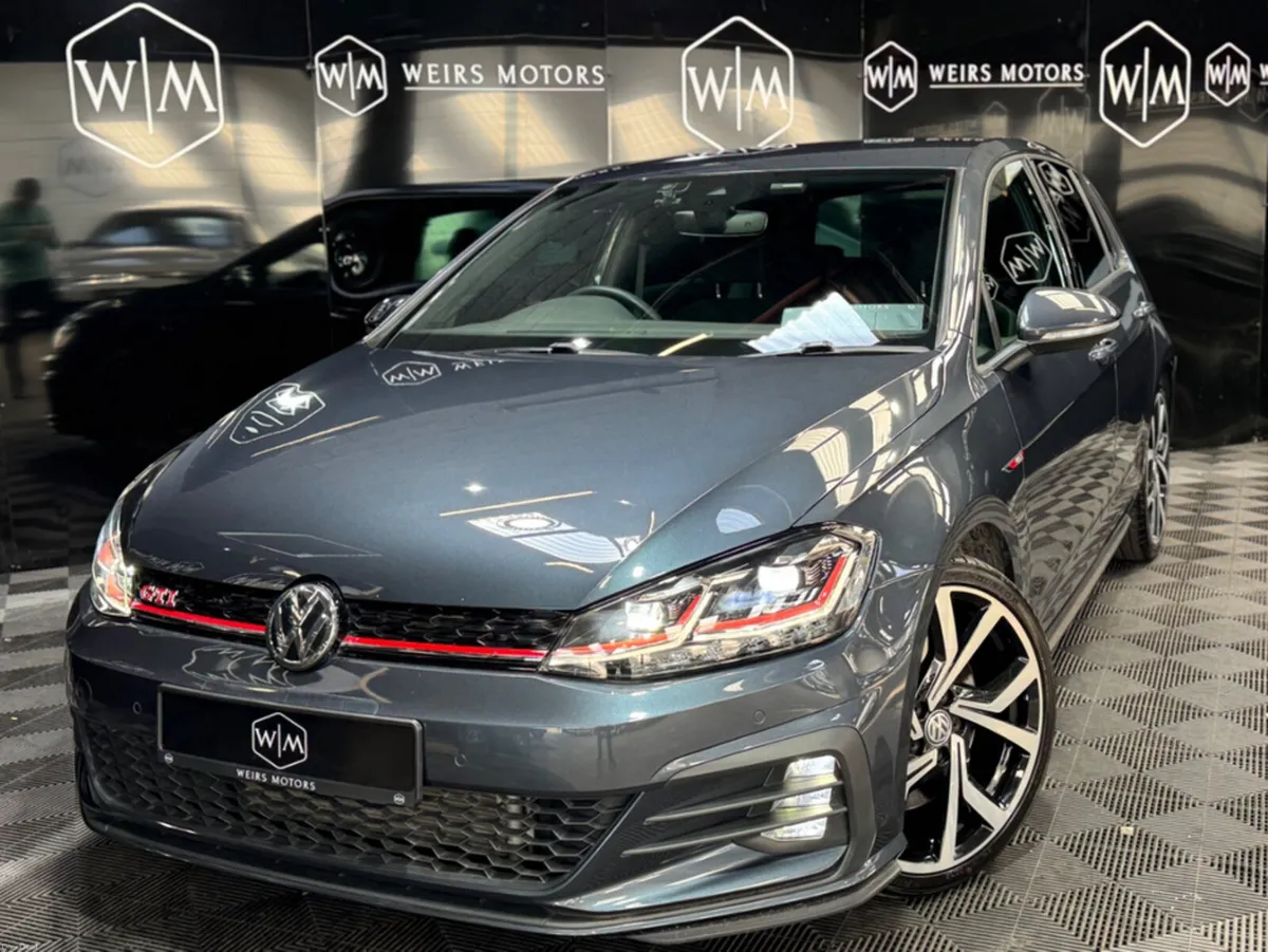 Volkswagen Golf 2.0 TSI//GTI PERFORMANCE PACK//AUT - Image 2