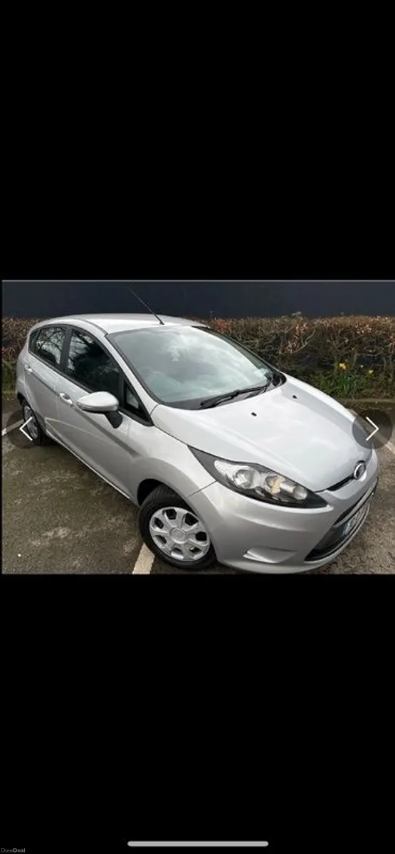2010 Ford Fiesta - Image 3