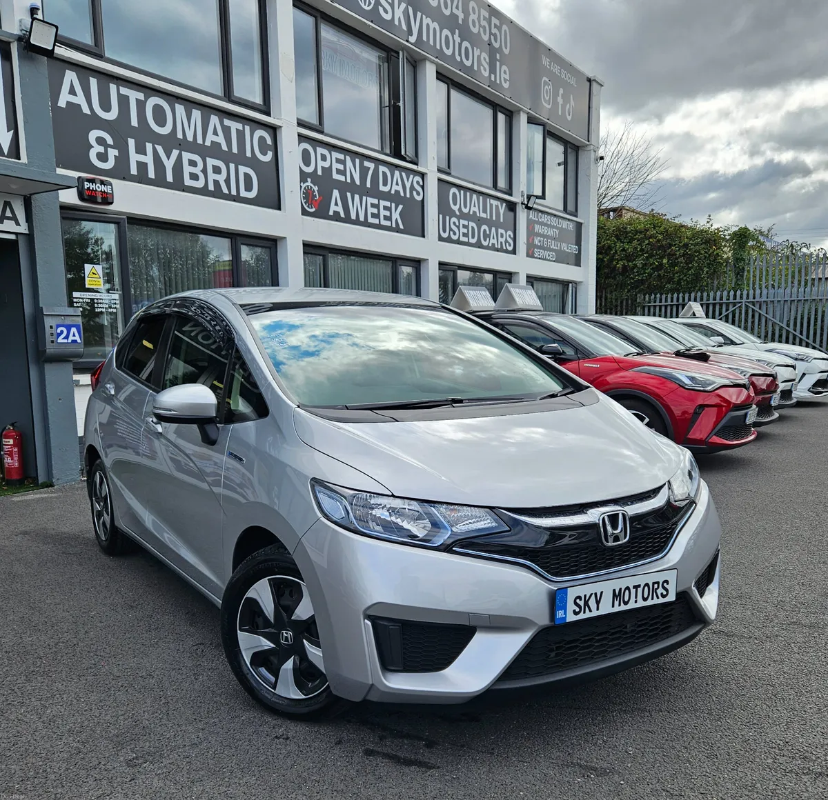 2017 Honda Fit 1.5 Auto 31k Km only - Image 2