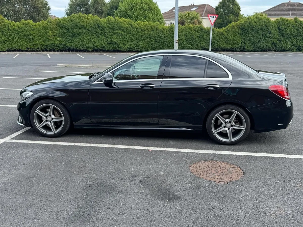 Mercedes-Benz C-Class 2016 - Image 6