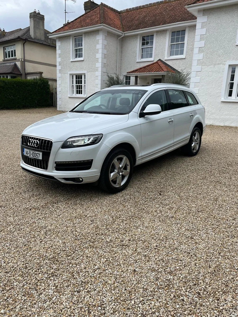 ***Audi Q7 3.0L TDI 7 Seater Pan Roof*** - Image 5