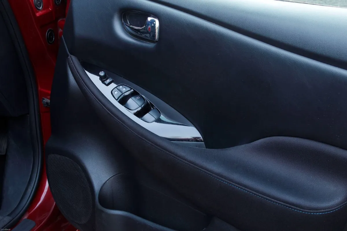 2020 Nissan Leaf 40Kwh |  EV SV PREMIUM - Image 2