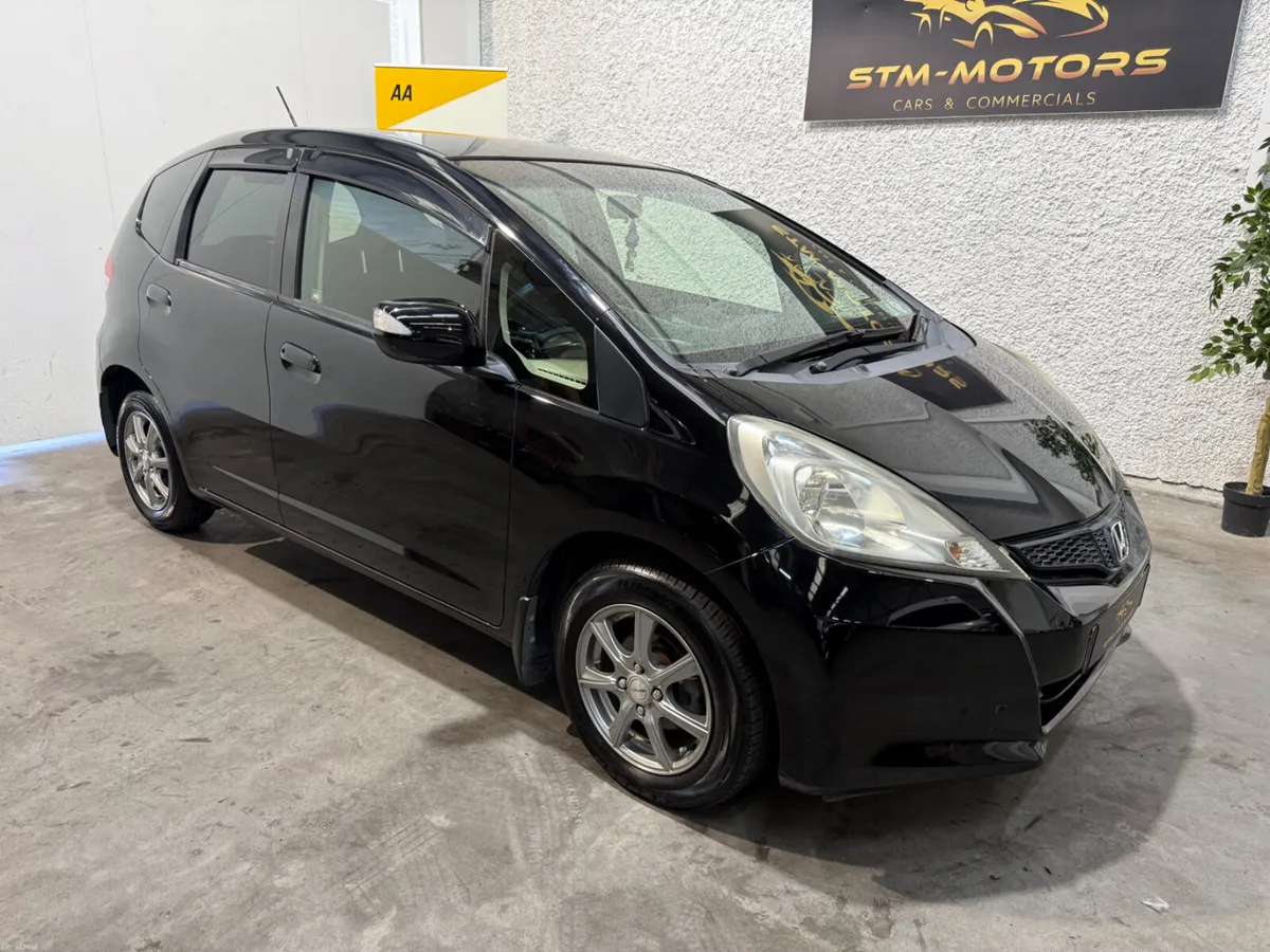 Honda Fit 2013 Low Kms New NCT - Image 3