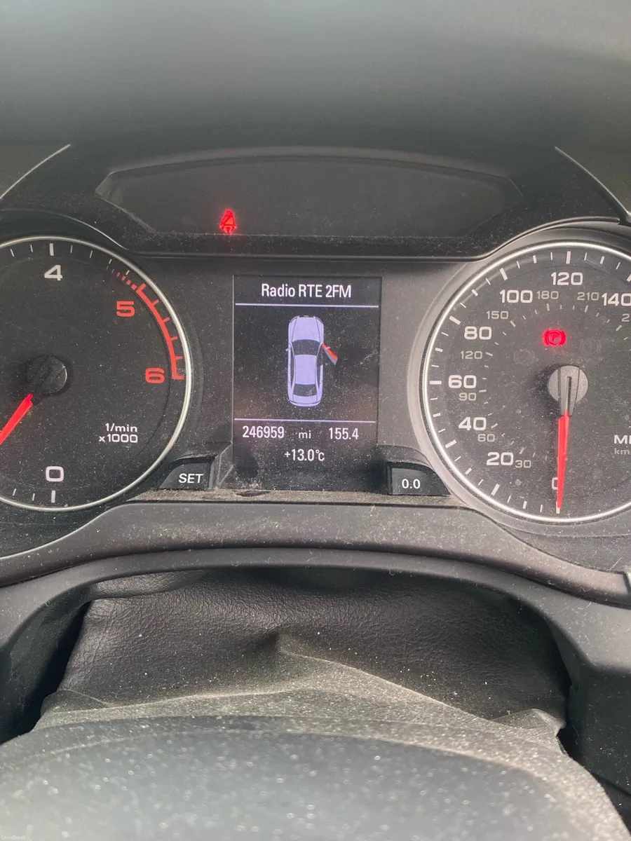 Audi A4 2.0 diesel - Image 4