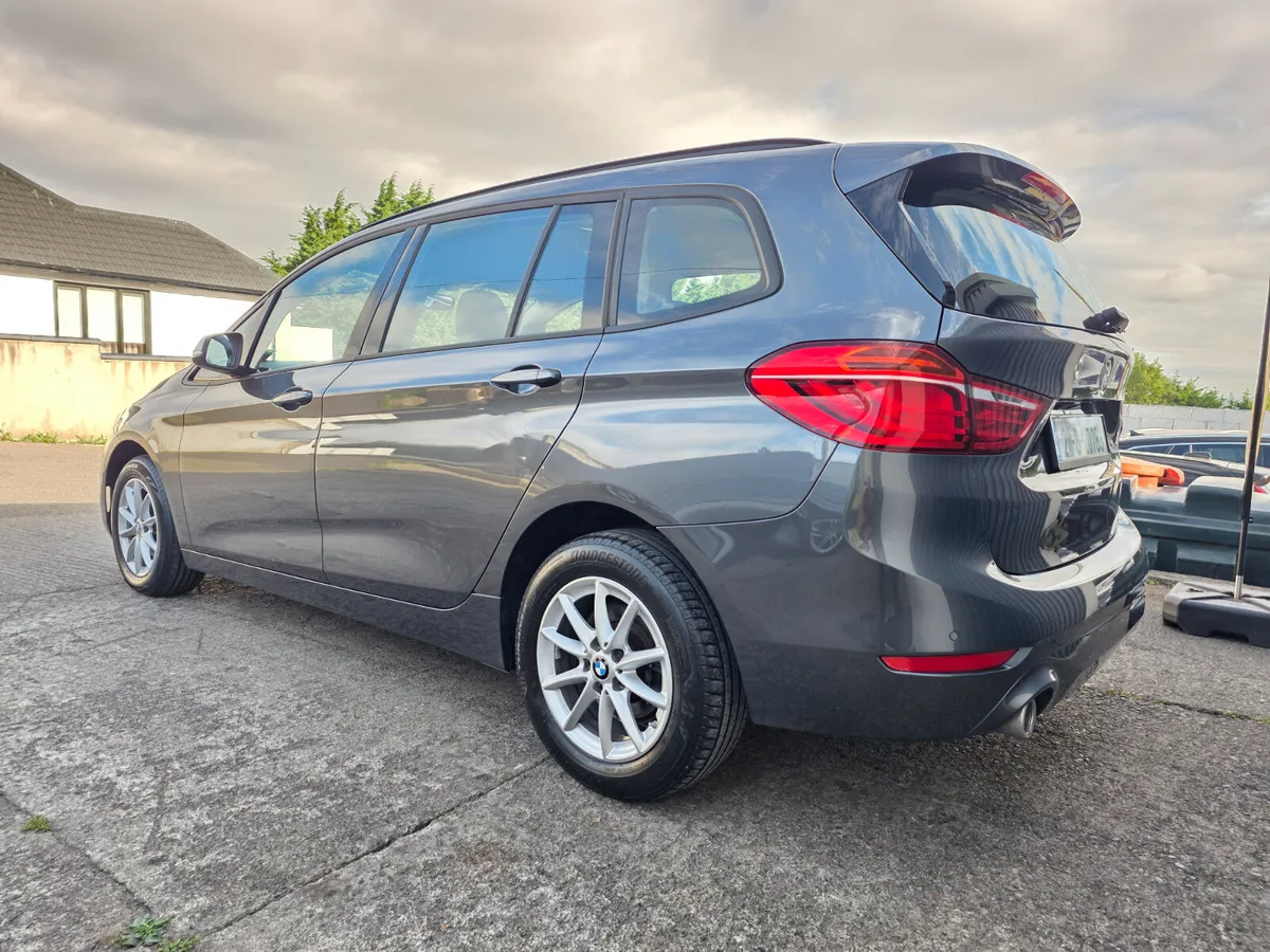2021 BMW 216D * 7 SEATER * AUTOMATIC * - Image 6