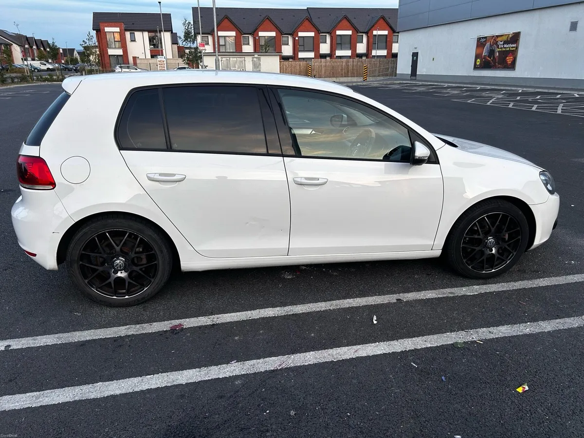 Volkswagen golf 1.4l petrol - Image 4