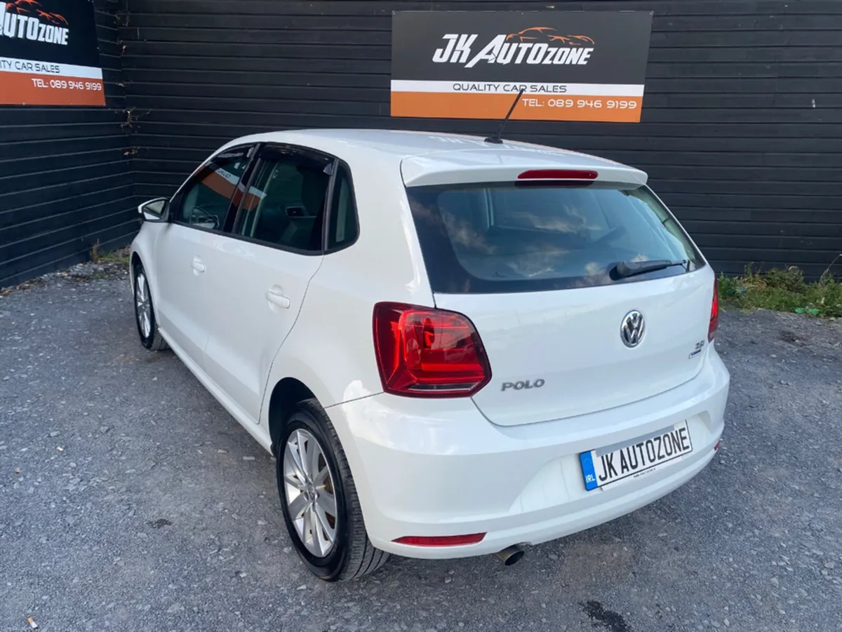 Volkswagen Polo 1.2 TSI AUTO 5DR - Image 4