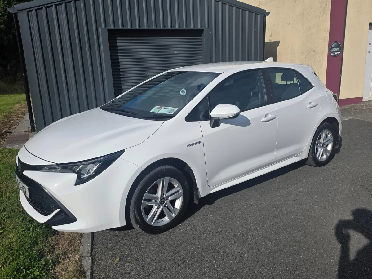 2021 Toyota Corolla Hybird Luna - Image 2