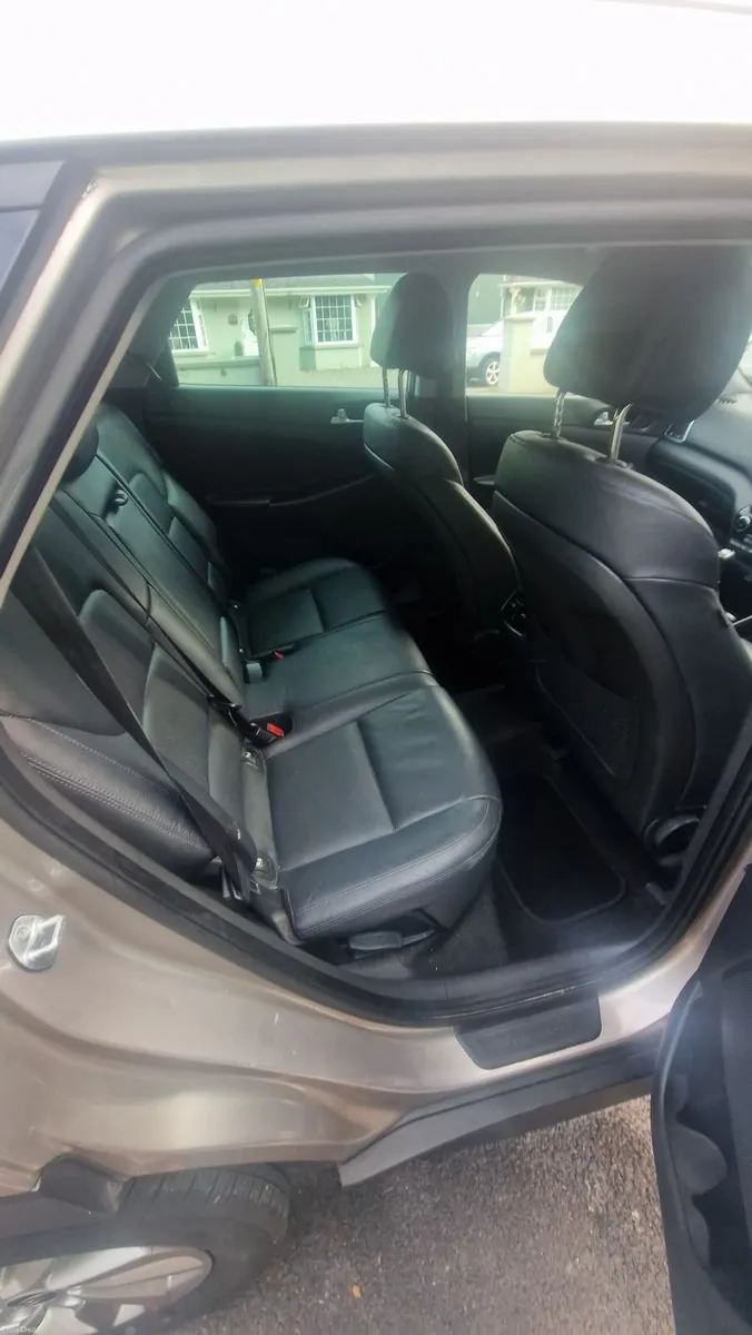Hyundai Tucson 2016 - Image 2