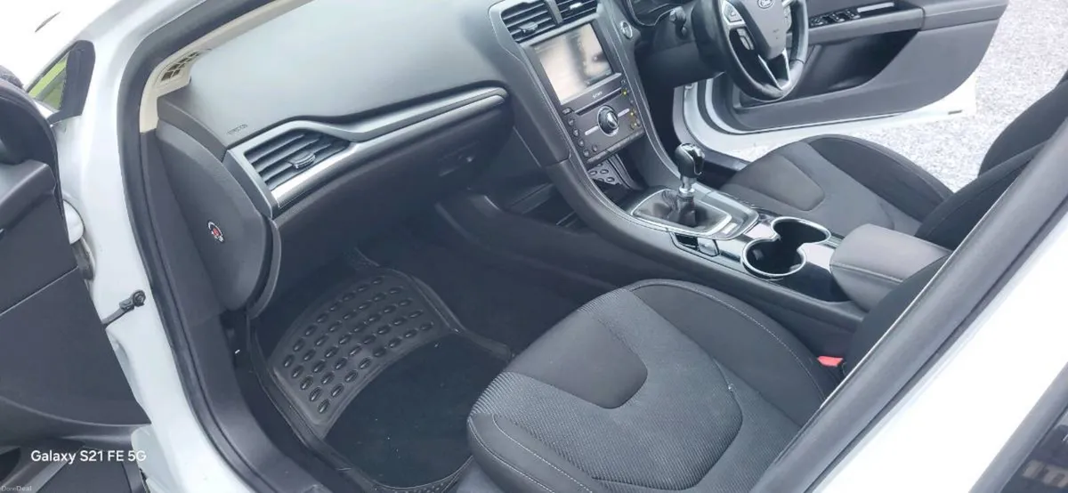 Nice clean Mondeo New test - Image 6