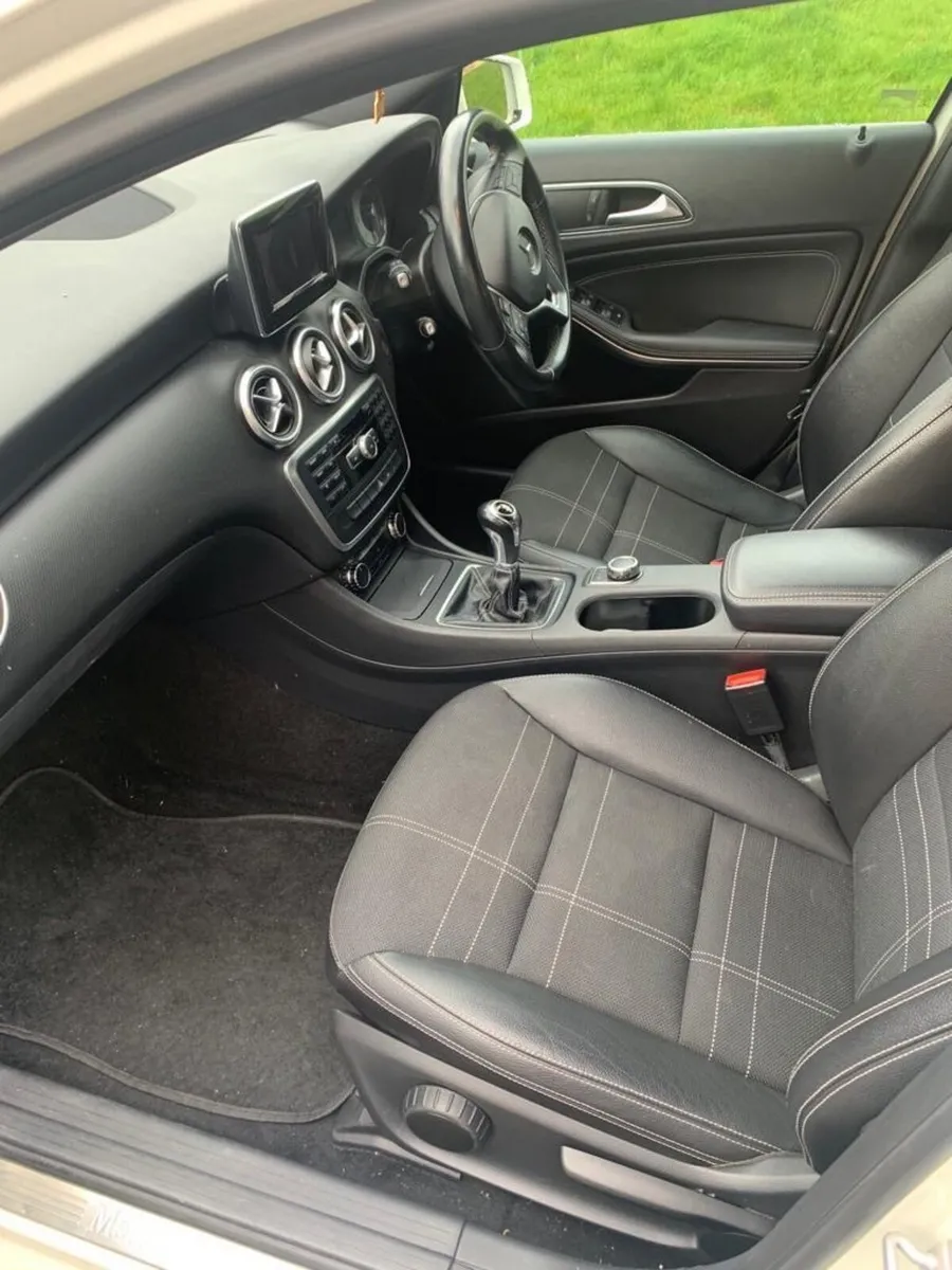 Mercedes-Benz A-Class 2014 - Image 6