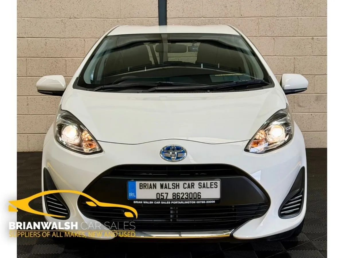 Toyota Aqua 202 S SmartEntry-Package - Image 4