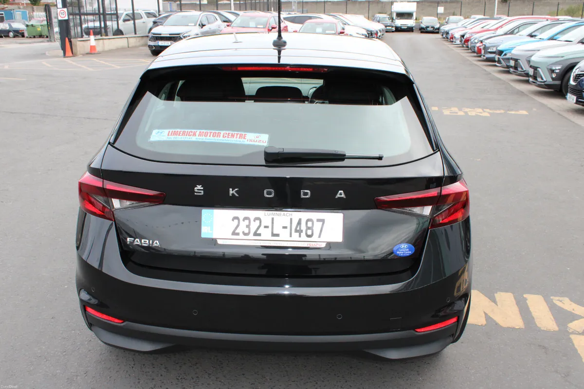 Skoda Fabia 2023 - Image 4