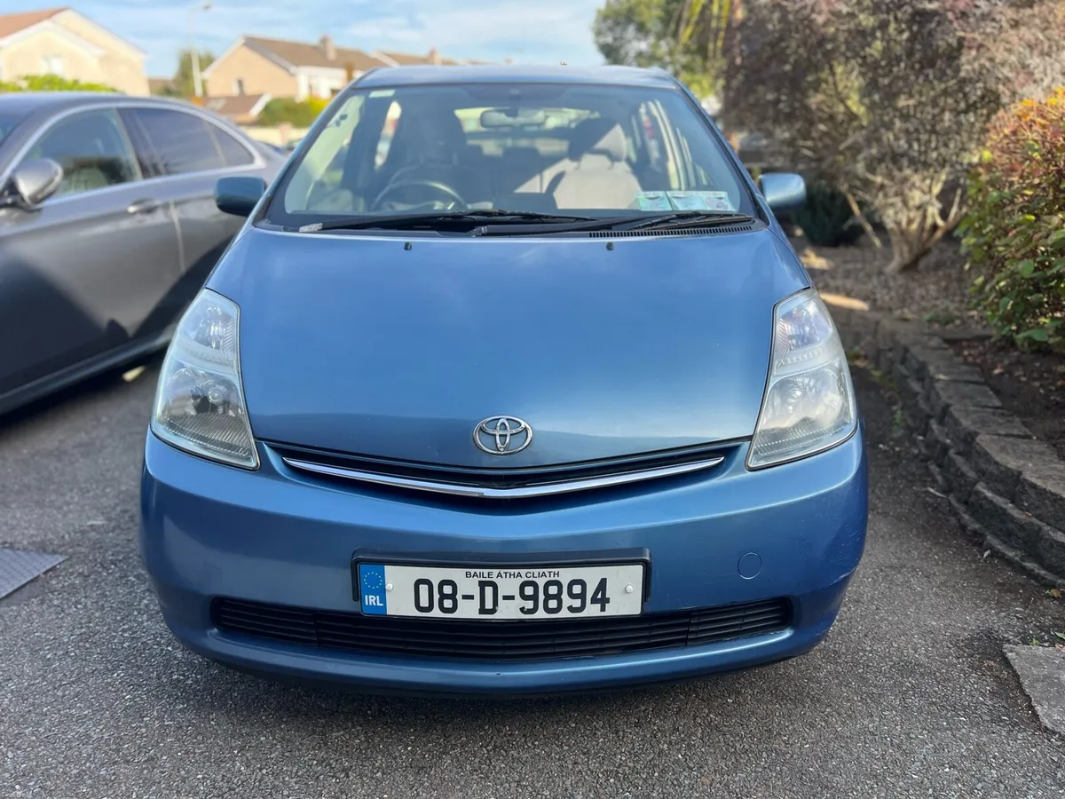 Toyota Prius 1.5 hybrid - Image 1