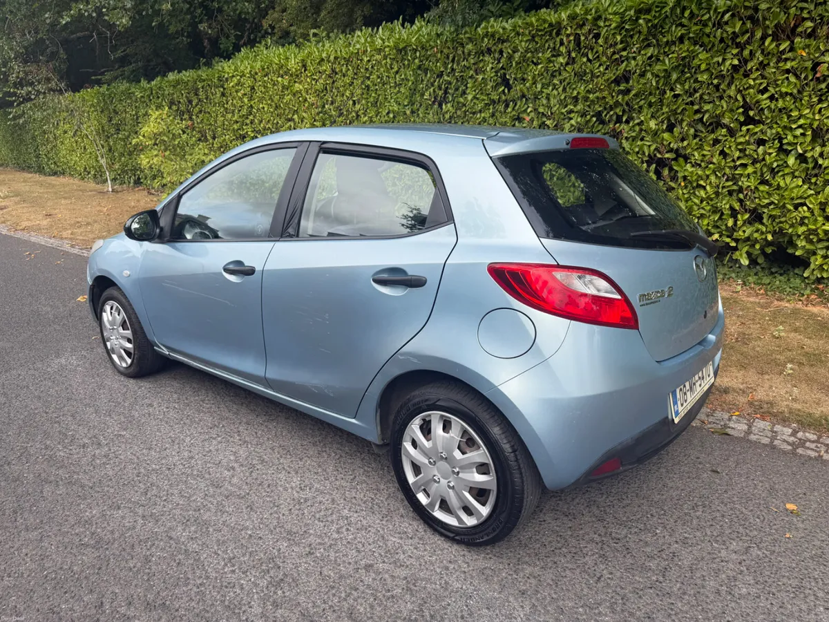 Mazda 2 1.3 Low Mileage NCT & Tax €1950 - Image 5
