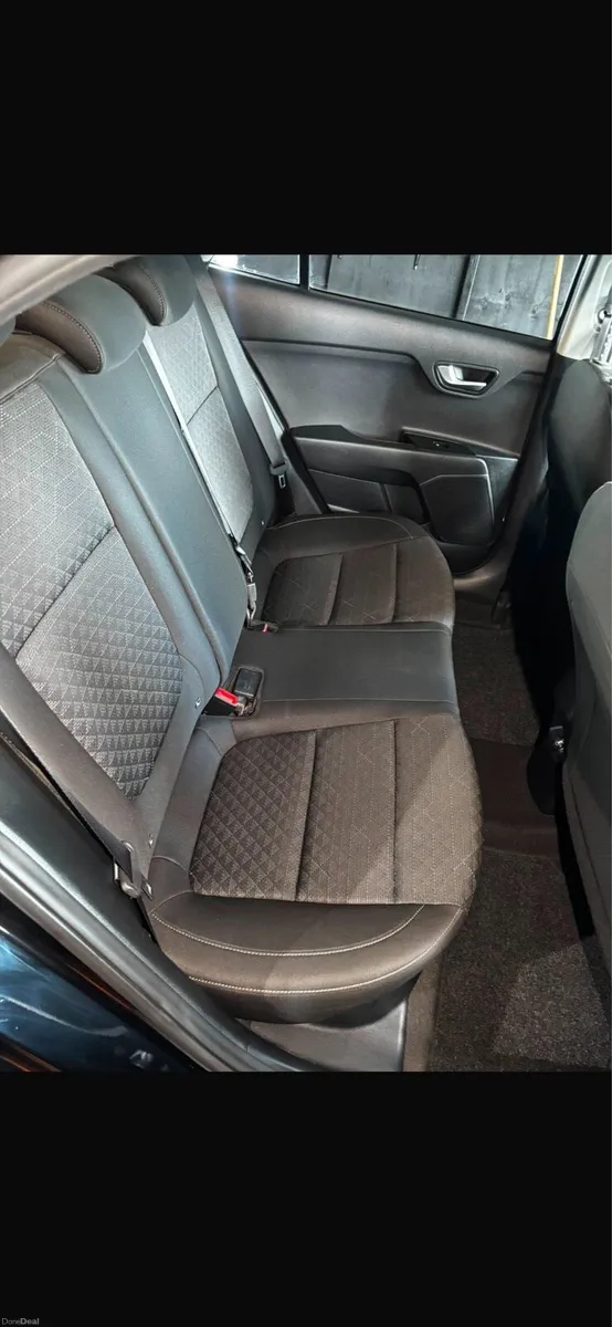 Kia Rio 1.2 petrol 2023 - Image 6