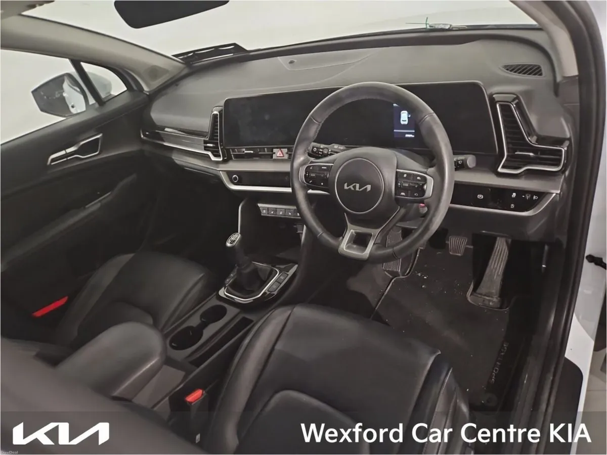 Kia Sportage 1.6 Diesel K3 SEM 4.9% APR FINANCE - Image 2