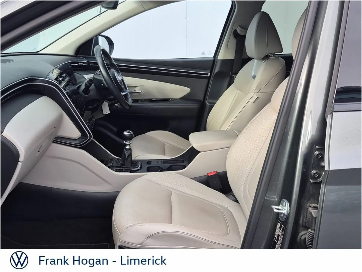Hyundai Tucson 2WD Executive Leather, Heated Seats - Image 4
