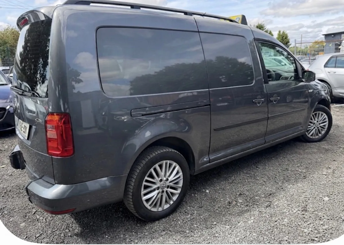 Volkswagen Caddy Automatic Wheelchair - Image 3