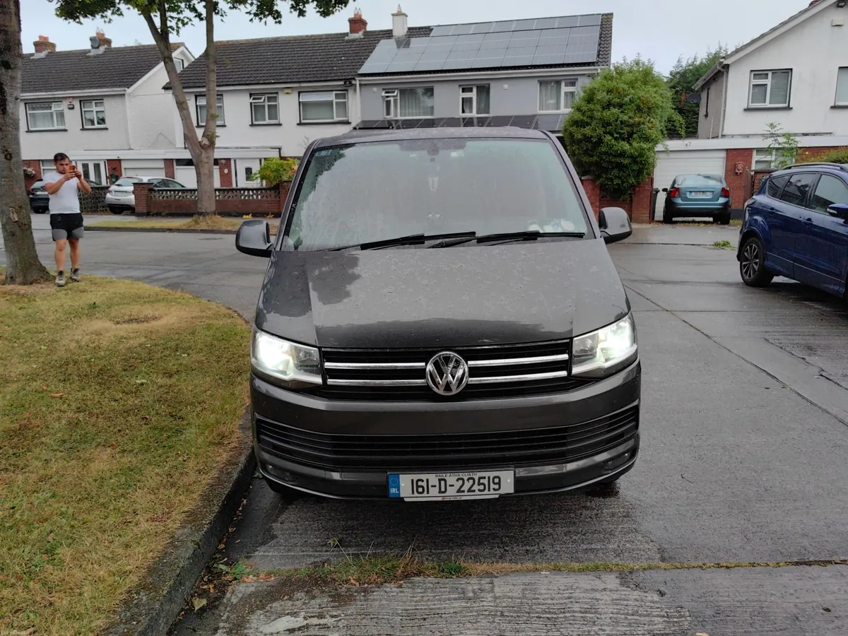 Volkswagen Caravelle 2016 - Image 1
