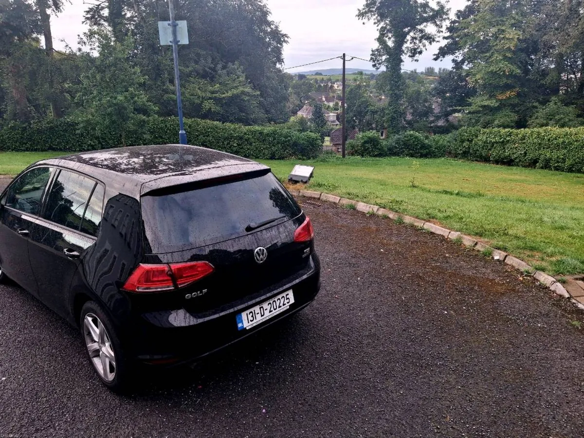 VW GOLF 131 1.6 TDI BLACK CLEAN NO MARKS NO DENTS! - Image 6